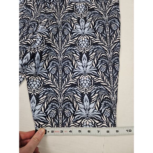 Tommy Bahama Everyday Active Shorts Women's Medium Floral Hawaiian Beach Summer - Picture 7 of 9